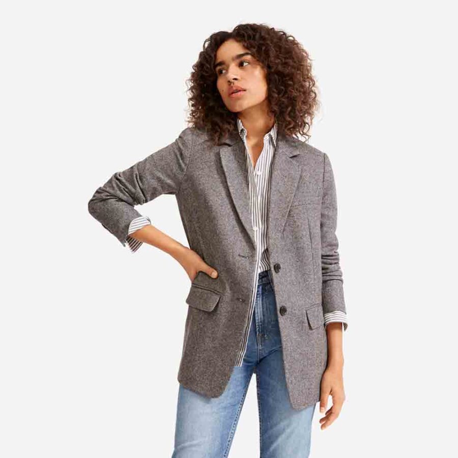 TrendyAgent Oversized Blazer – Chic, Relaxed Fit Jacket for Casual & Smart-Casual Looks - Image 2